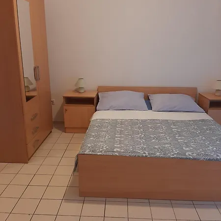 Marta Starigrad Paklenica