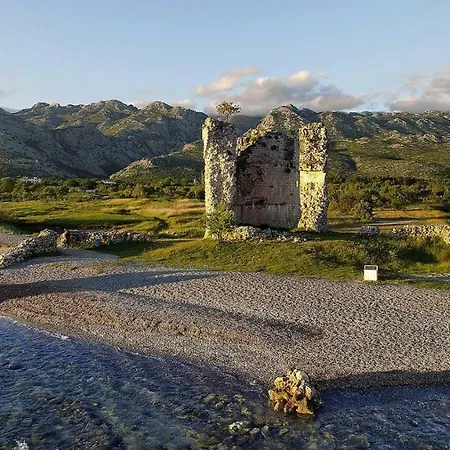 Marta Starigrad Paklenica