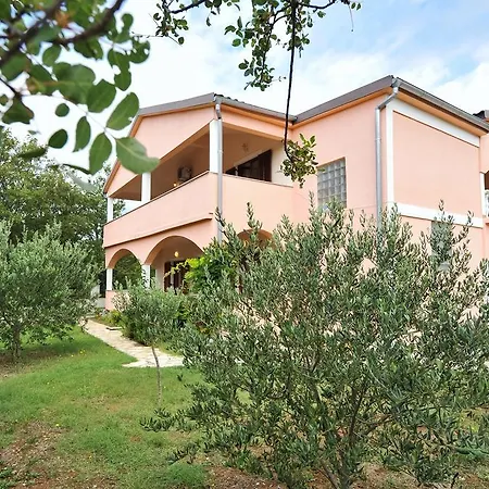 Marta Starigrad Paklenica