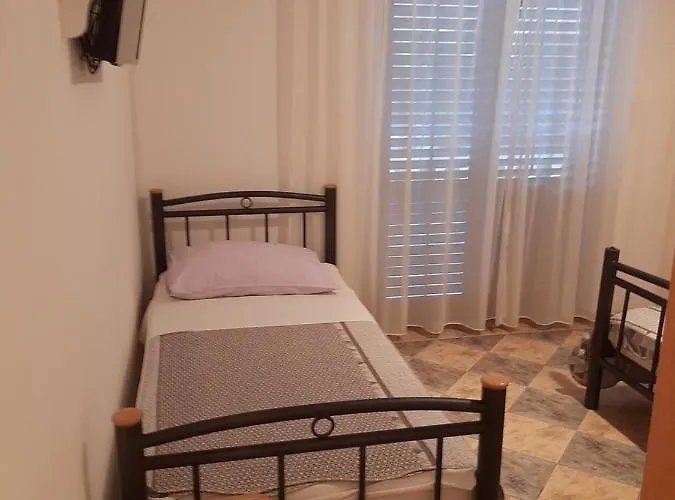 Апартаменты Marta *